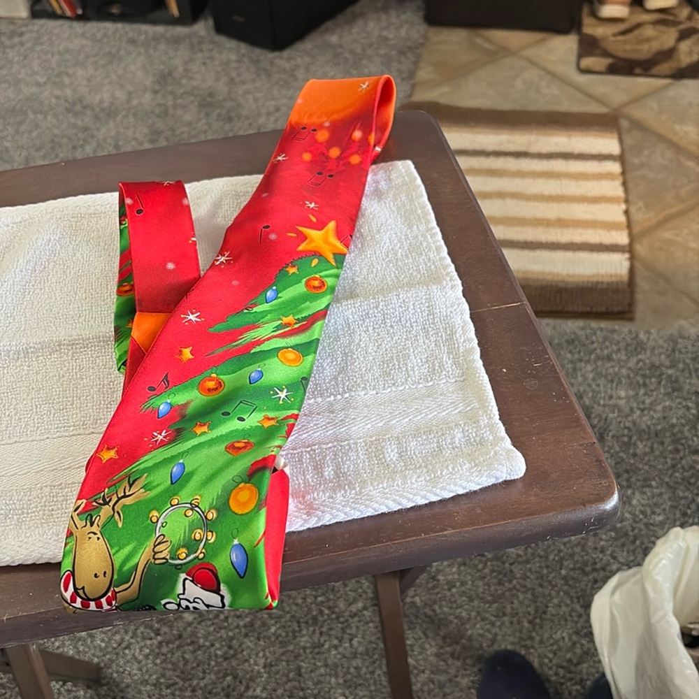 Men’s ties